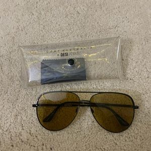 QUAY X Desi Perkins Sahara Sunglasses